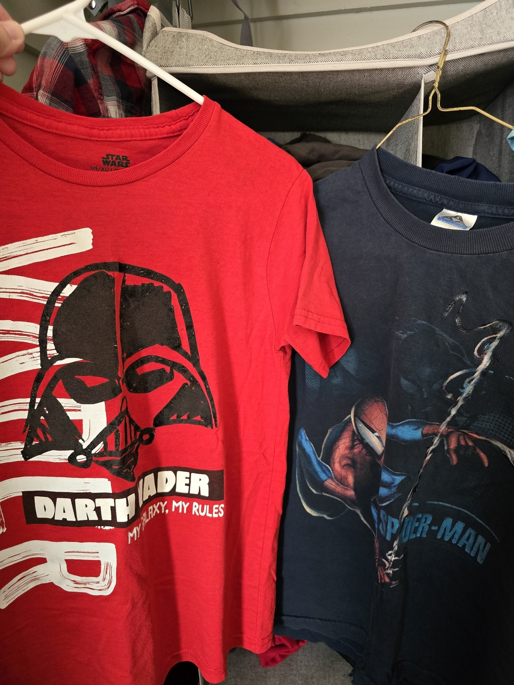 💖3/$20 Lot of 4 Boys Casual Shirts & Hoodies. Size M (10-12)--Read Description